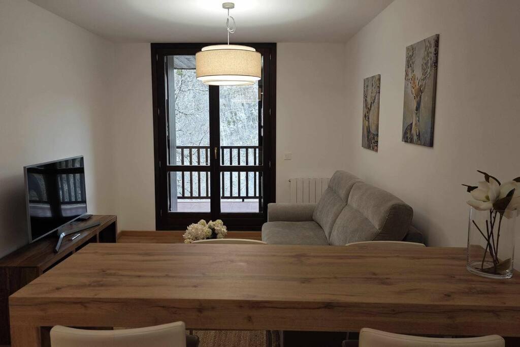 Apartment Mimosa 4 Con Terraza - Tucasaenlospirineos Escarrilla